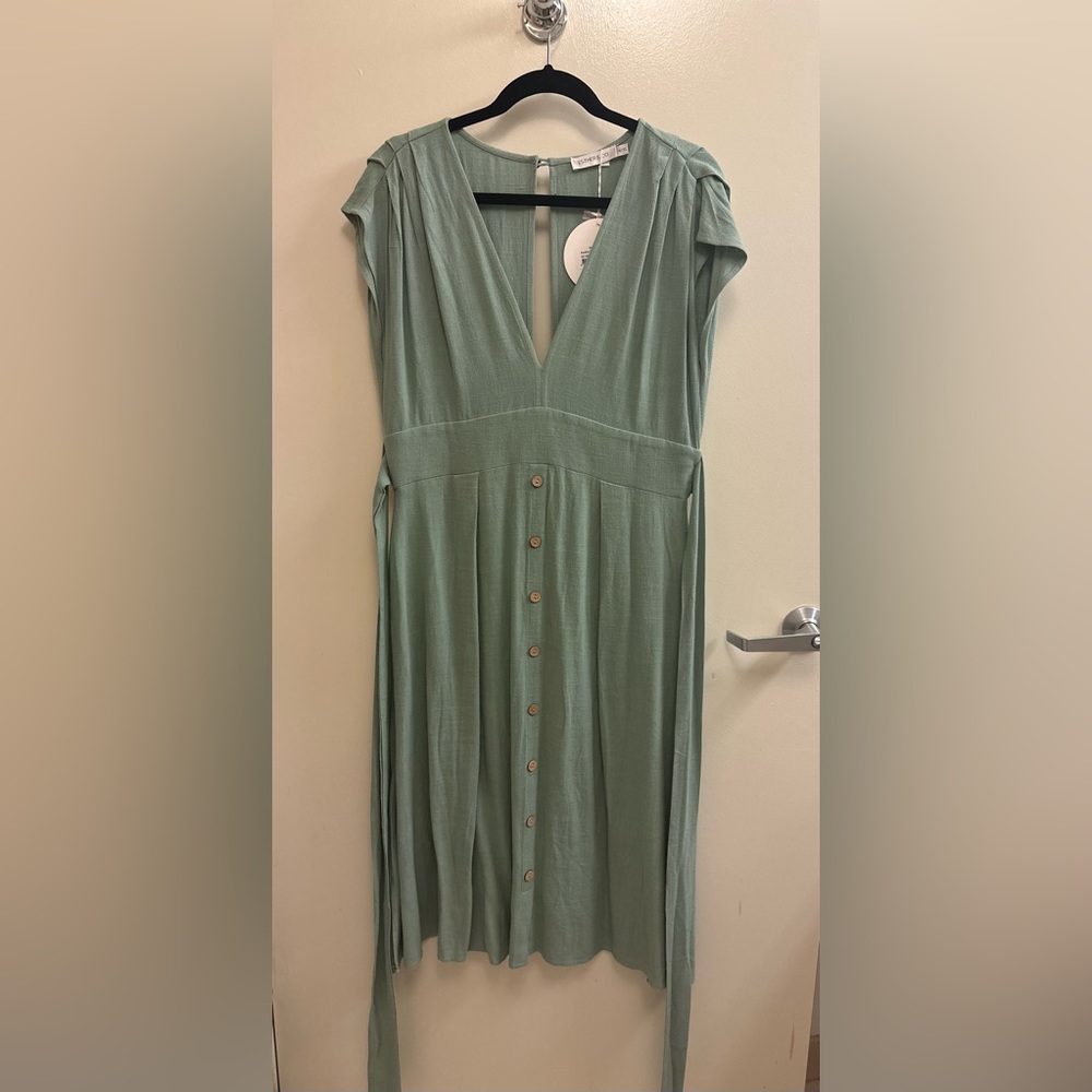 Esther & Co Plentiful Dress - Linen - Sage - XL